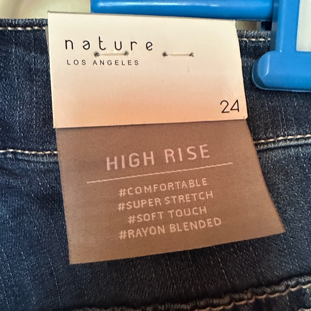 Women's High Rise Jeans - Dark Blue